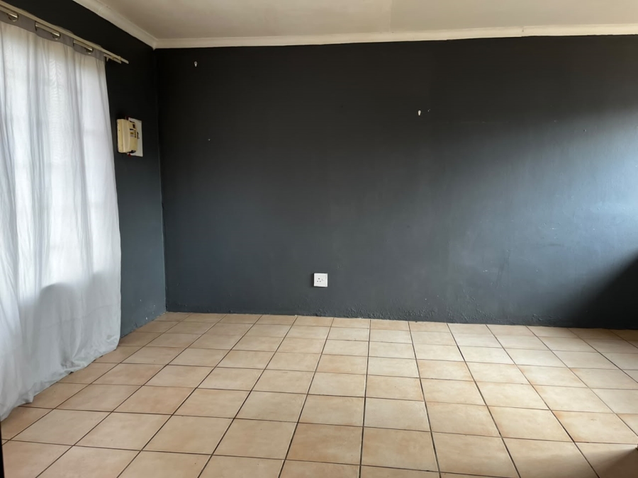 3 Bedroom Property for Sale in Roosheuwel North West